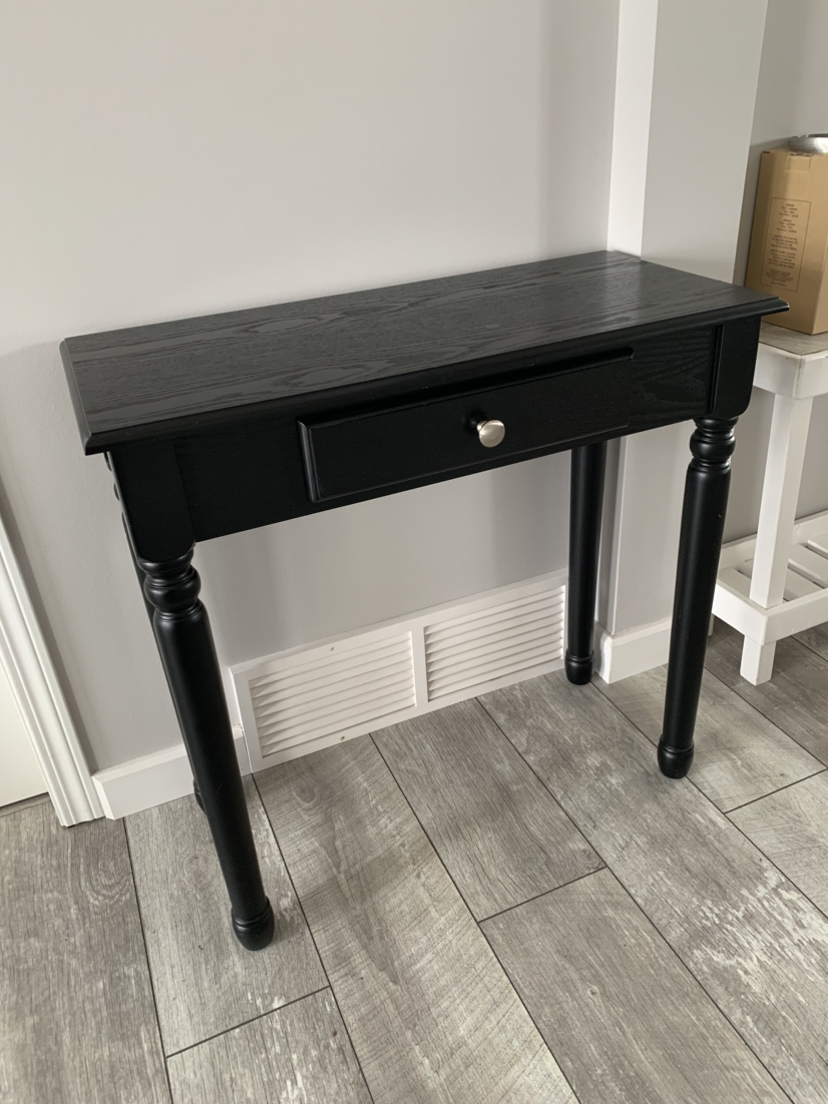 Entry / Hall Table