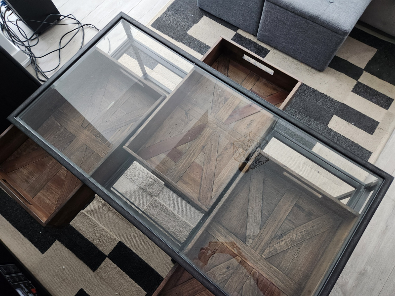 Coffee table and two end tables - photo 3