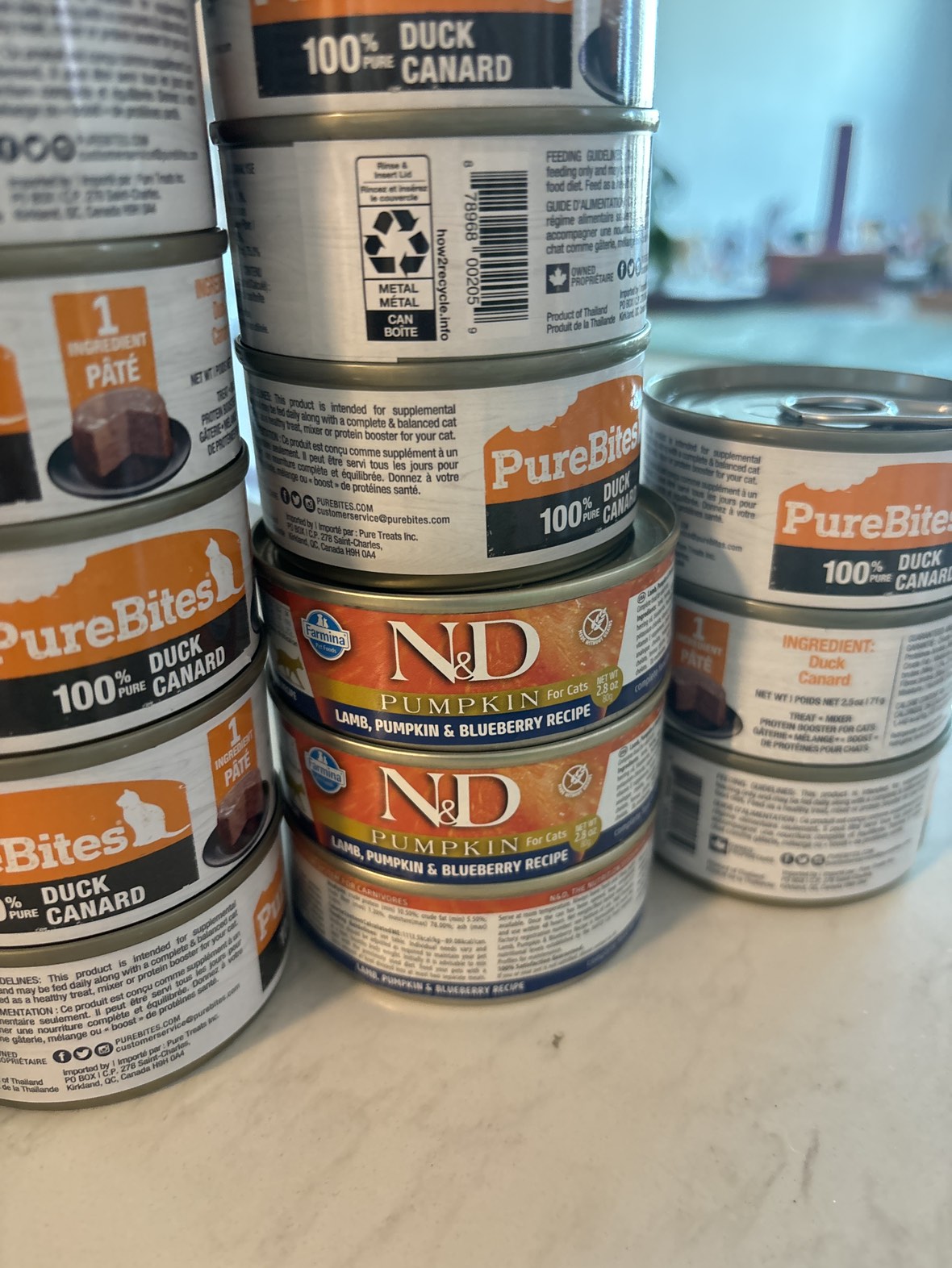 Cat canned wet food thumbnail