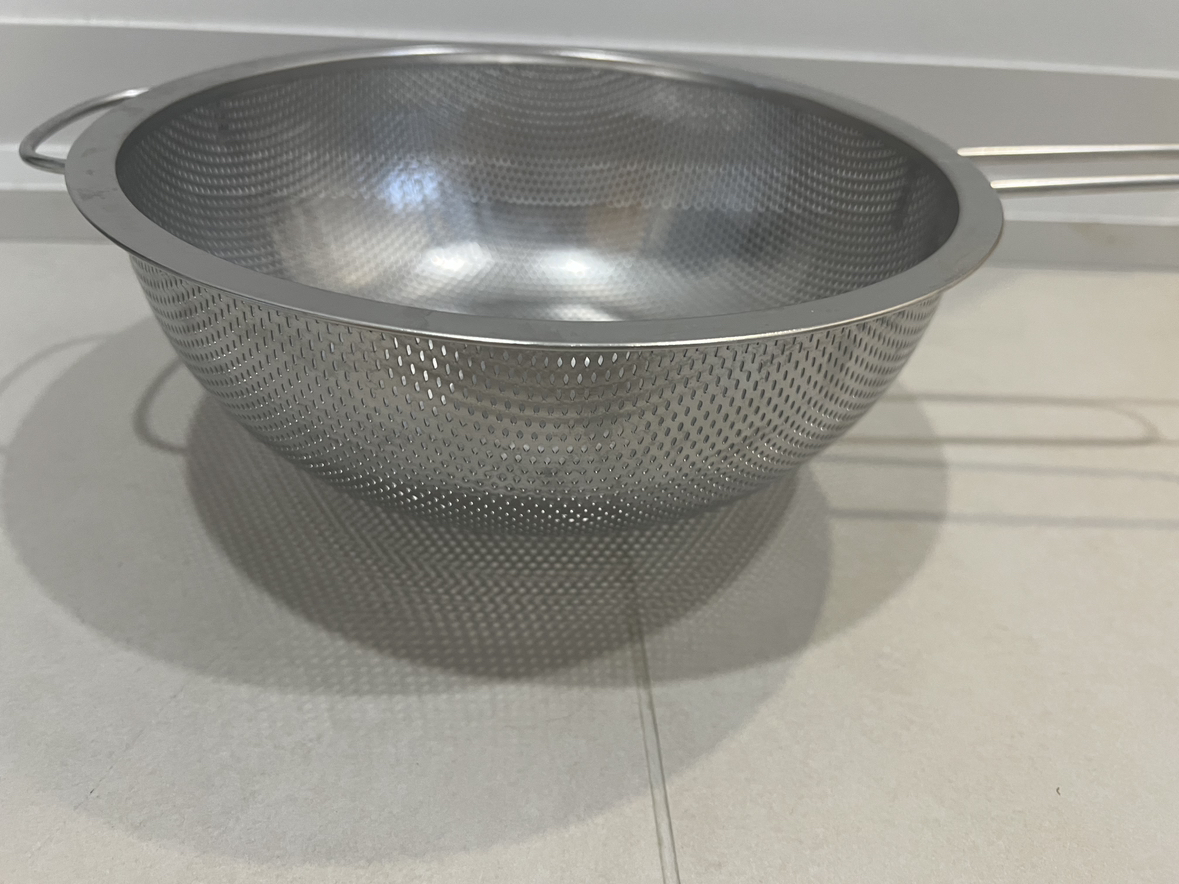 THREE Colanders
