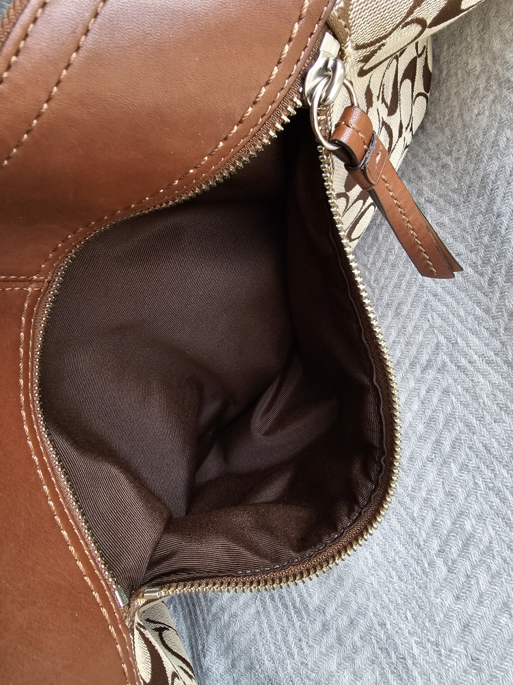 "Zoe" Brown/Cream Shoulder Purse image indicator(7)