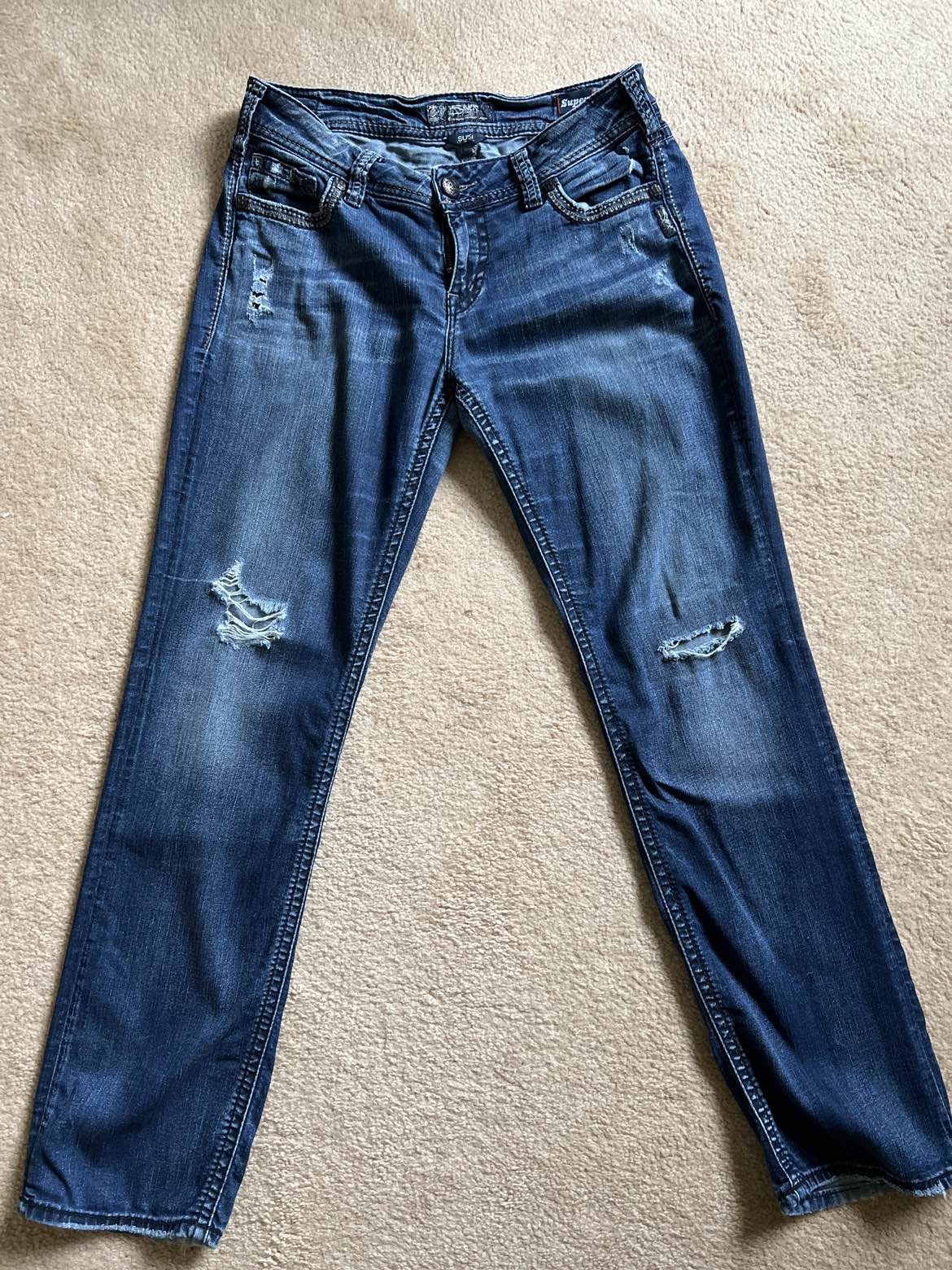 Silver Distressed Suki Mid Straight Jeans 🥕 thumbnail