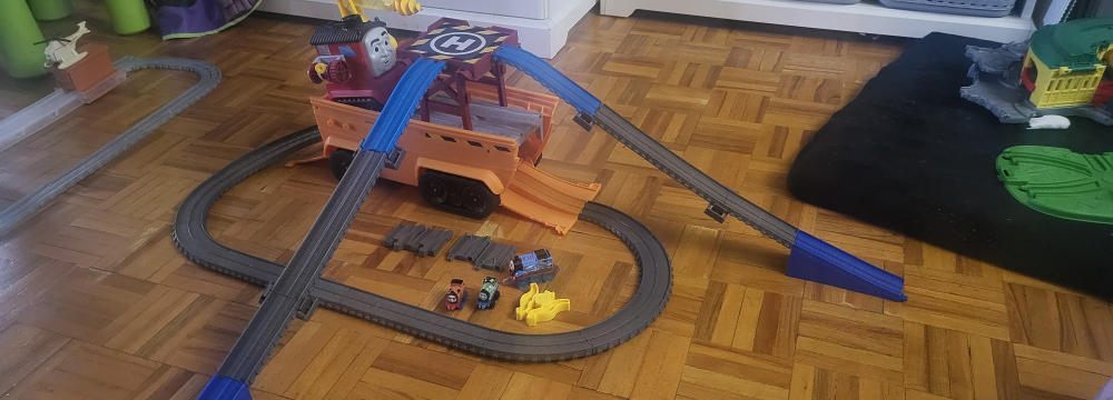 Thomas &friends super crusier thumbnail
