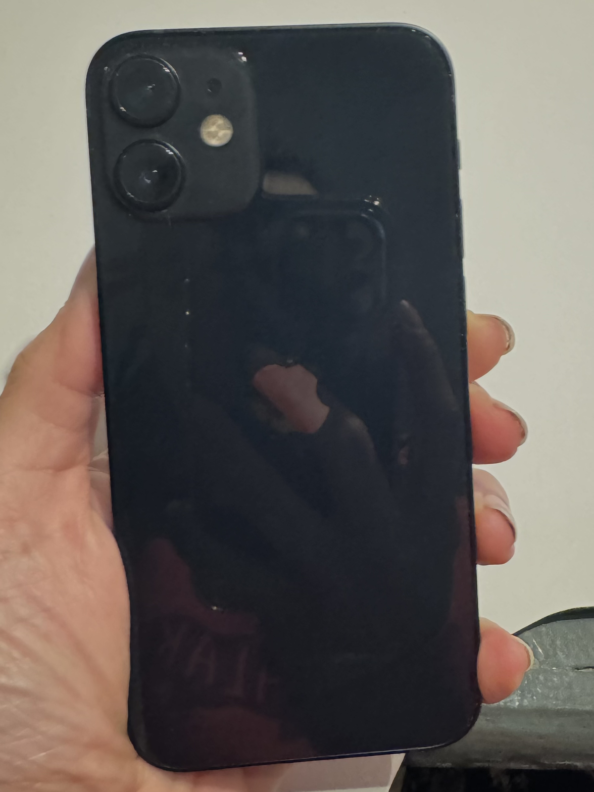 iPhone 12 mini - photo 2