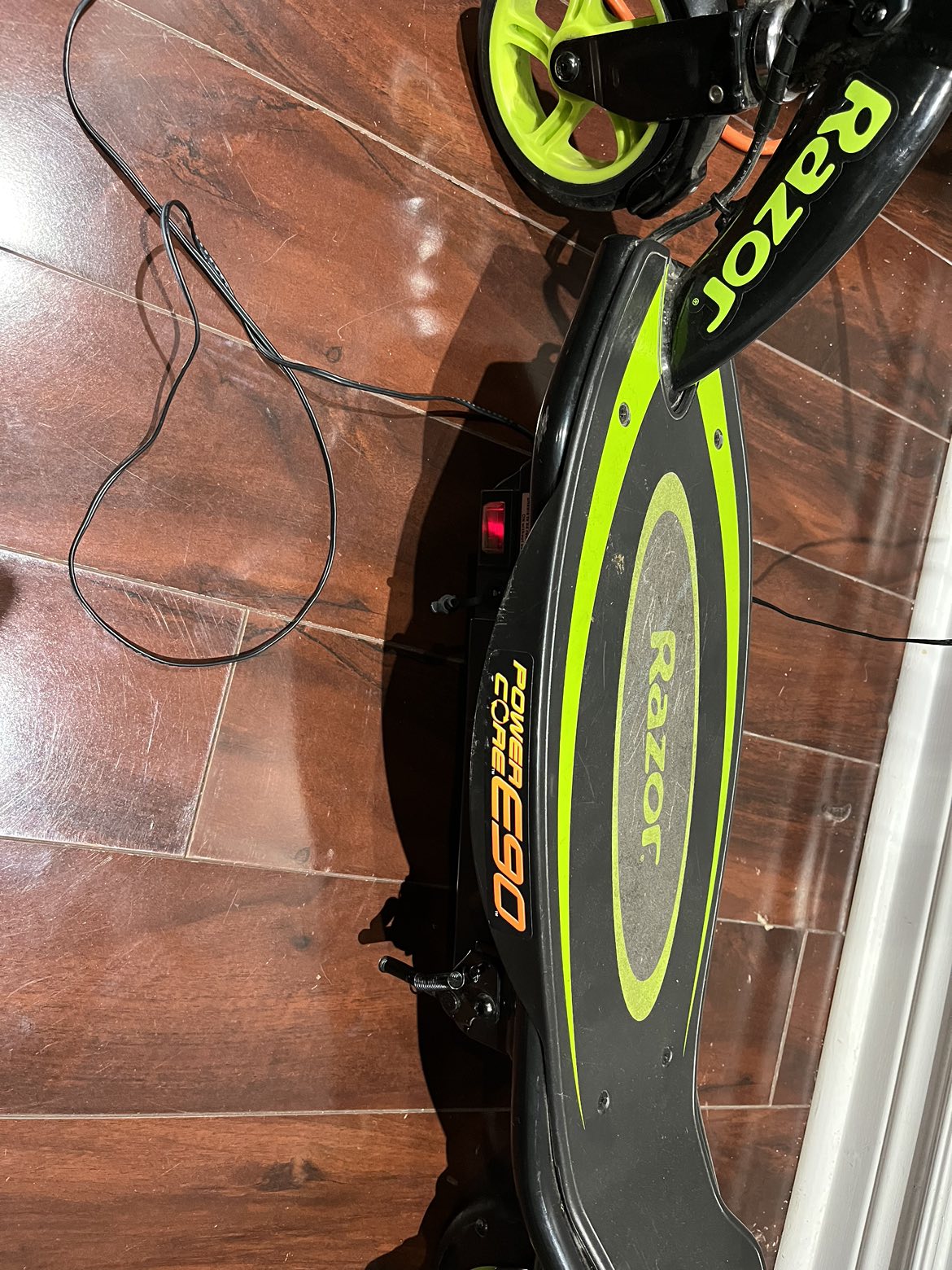 Razor Power Core E90 Electric Scooter - photo 3