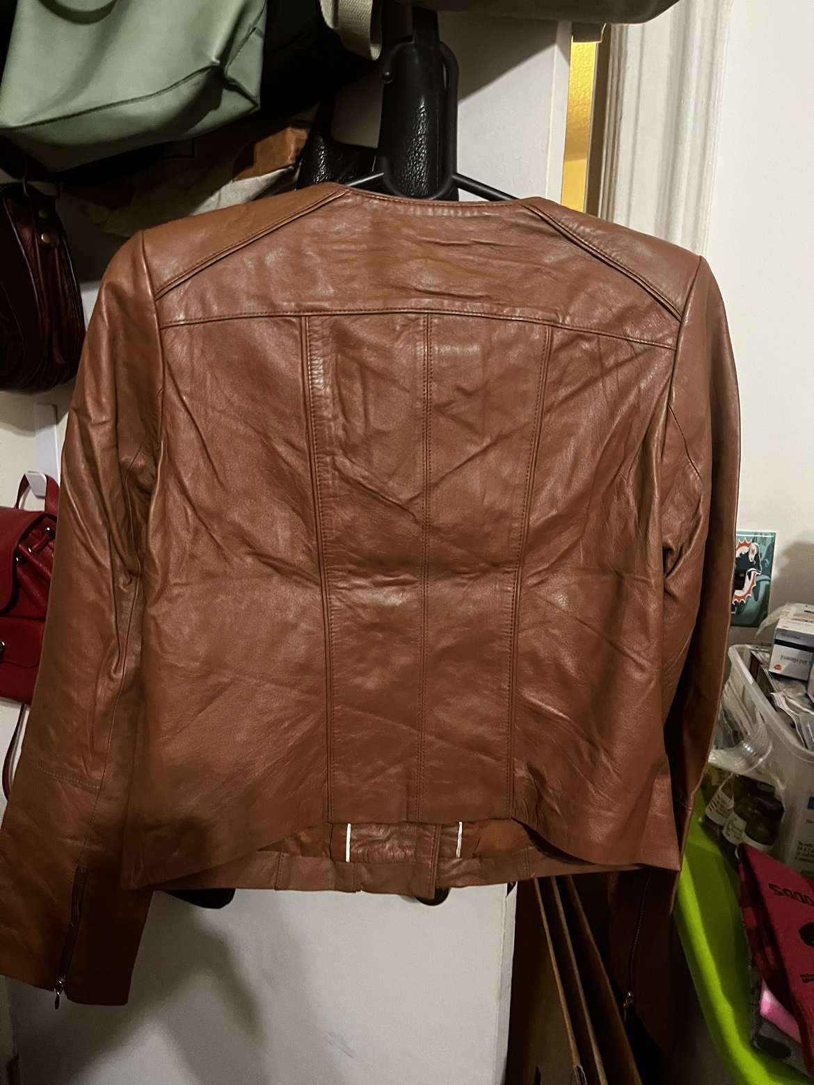 BNWT WHITE HOUSE/BLACK MARKET image indicator(2)