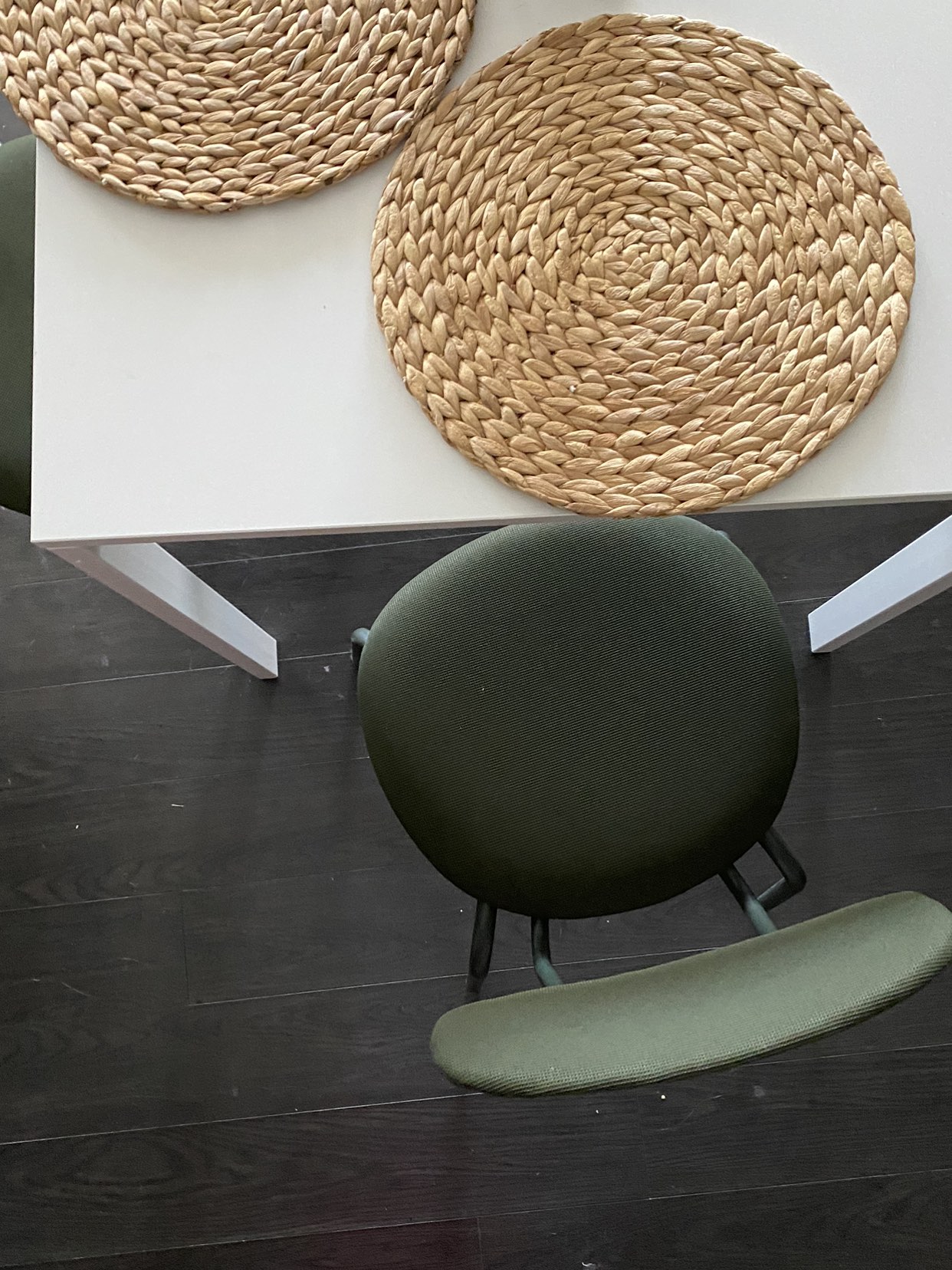 Table and 2 Chairs Ikea thumbnail