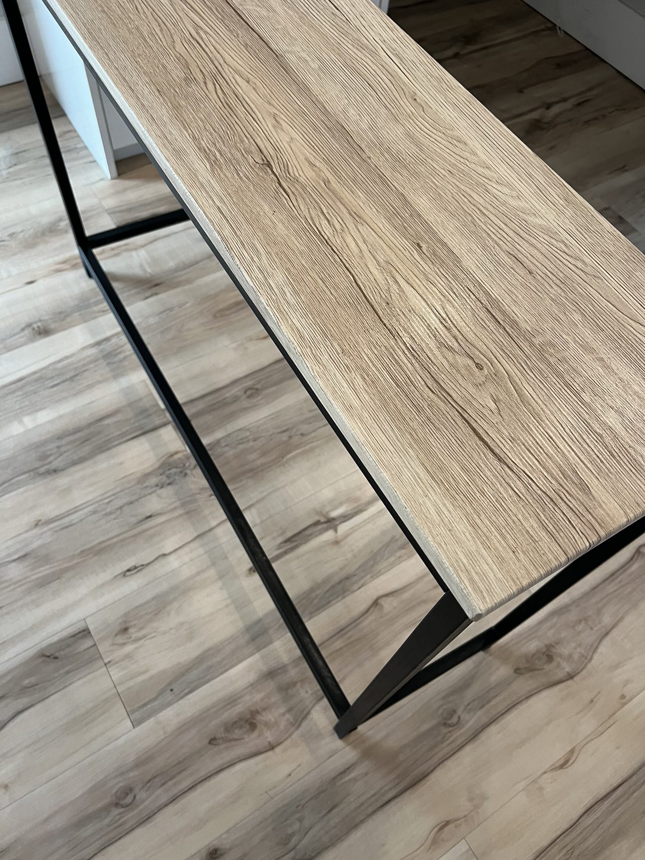Entry table - photo 3