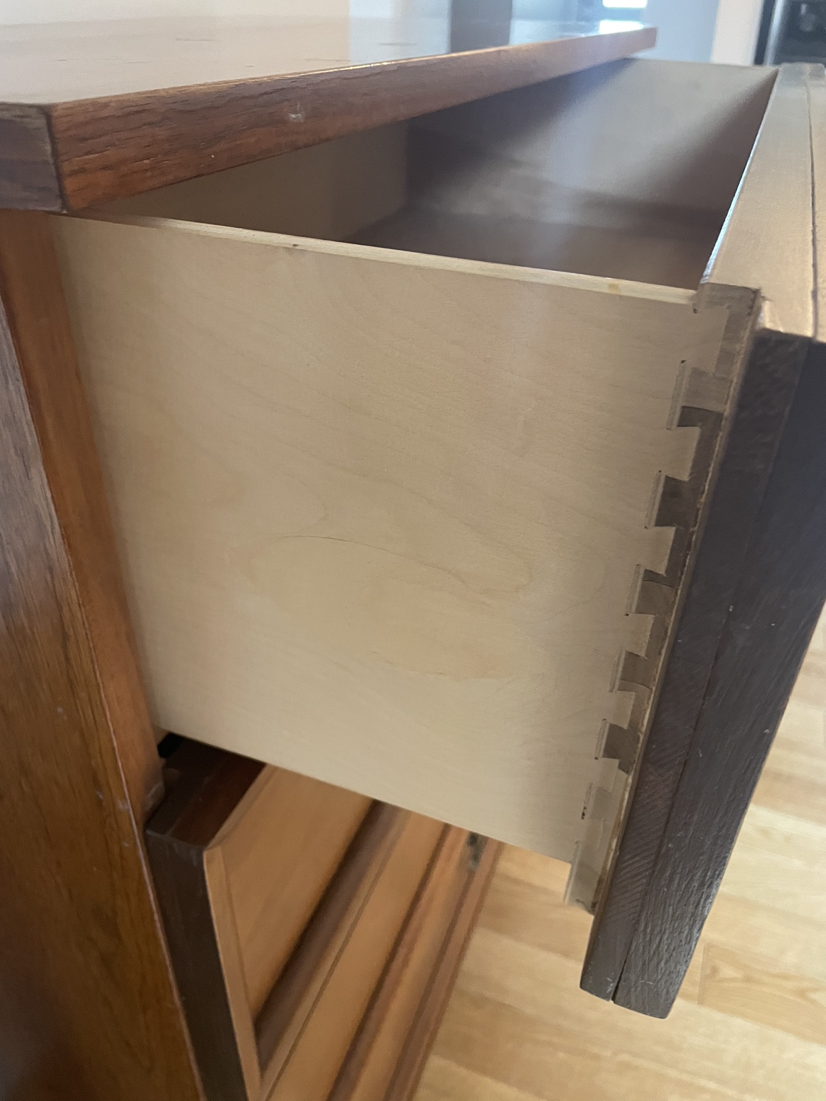Mid Century dresser & nightstand - photo 3