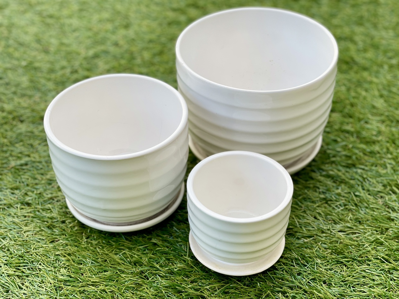 New Planting Pots Ceramic Glossy Off white, Nested Set Of 3