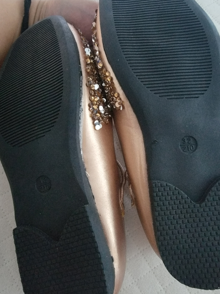 Girl Glitter Dress Shoes image indicator(2)