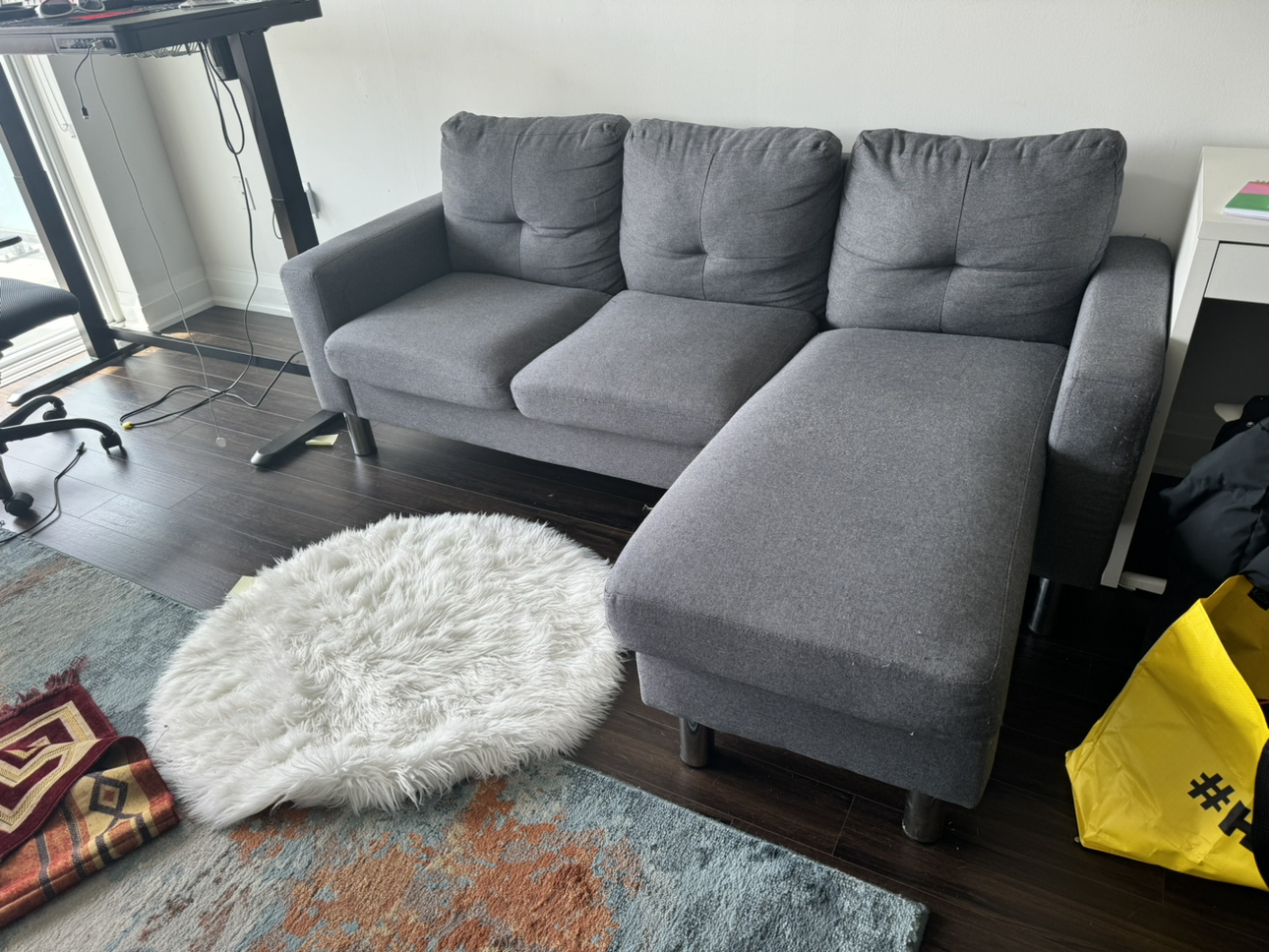 Couch sofa living room thumbnail