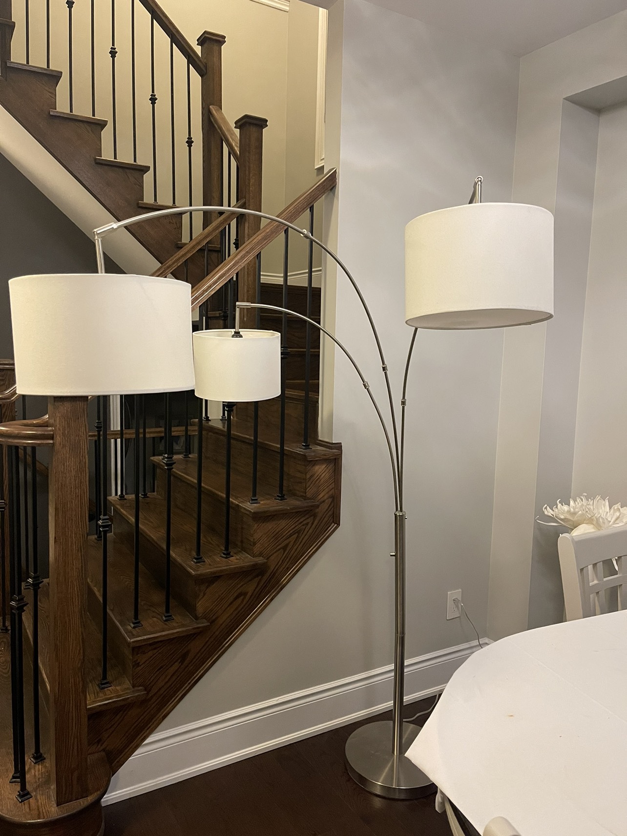 Floor lamp