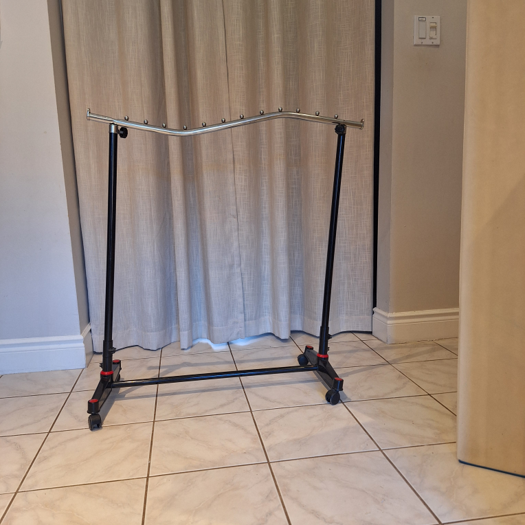 Cloth Hanger height adjustable