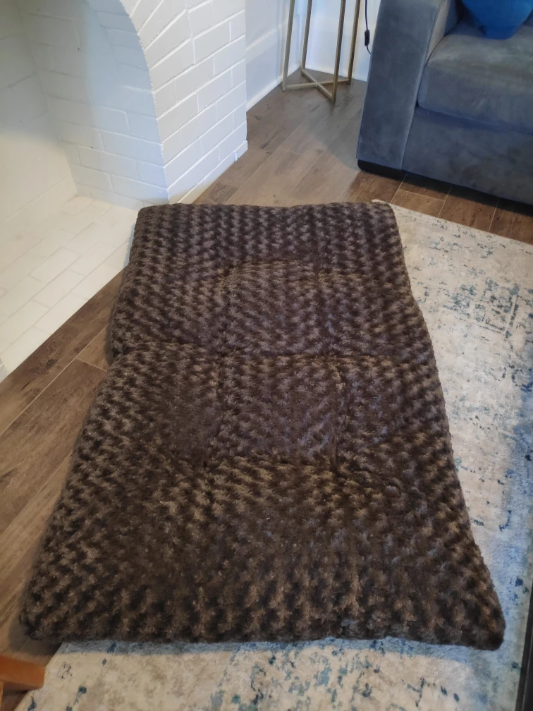 Dog Bed - Bailey & Bella Cable Knit (Large) - photo 2