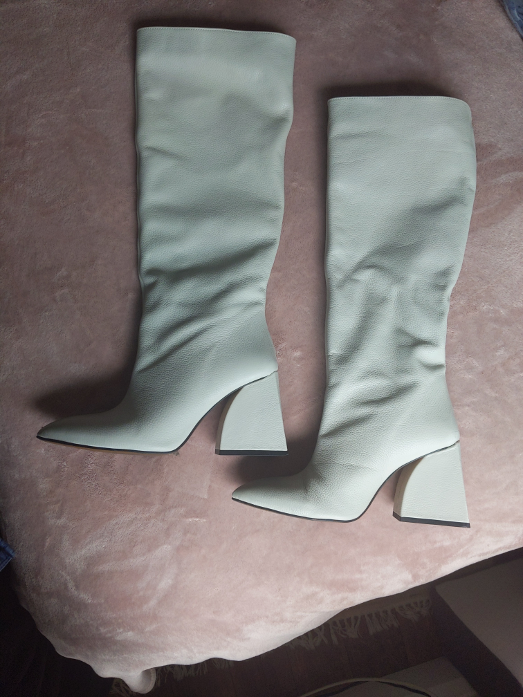 L'intervalle Camus Off White Leather Boots image indicator(5)