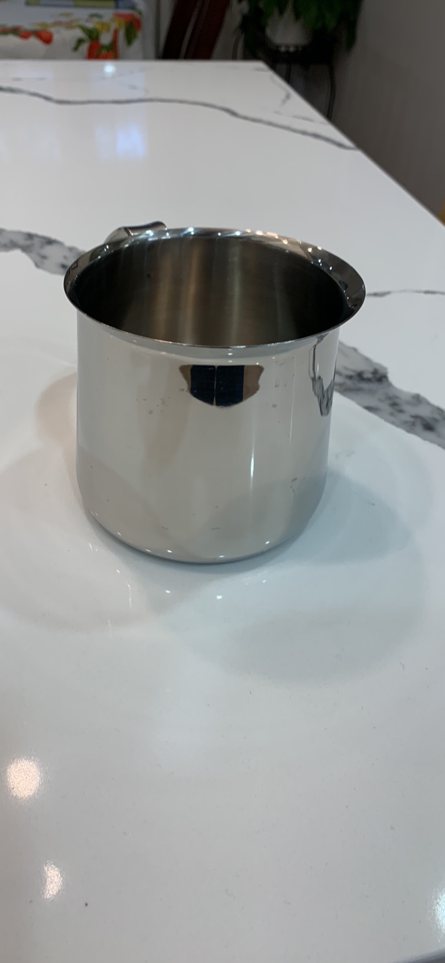 Krups 20-Ounce Stainless Steel Frothing Pitcher image indicator(8)