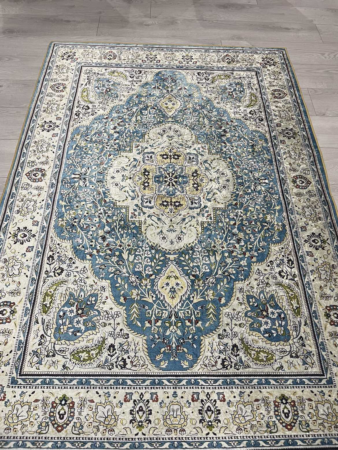 Machine Washable Carpet thumbnail
