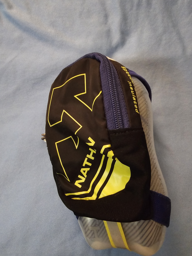 Handheld Running Water Bottle