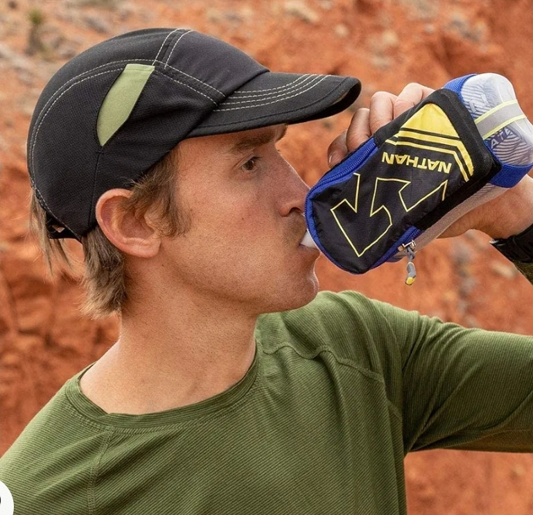 Handheld Running Water Bottle - photo 4