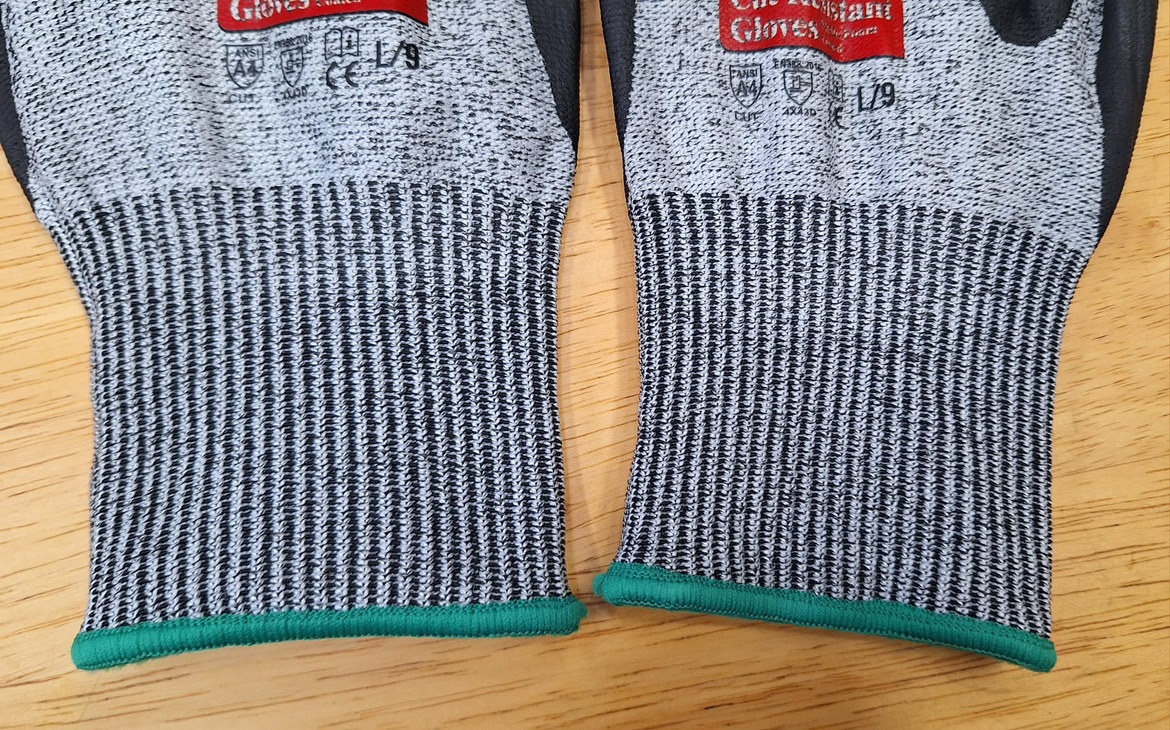 Brigic Level 5 Cut Resistant Gloves, Foam Nitrile Coating image indicator(5)