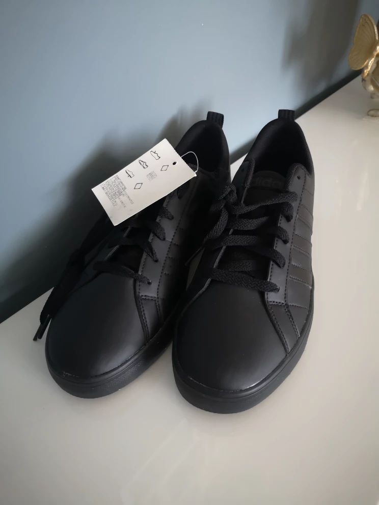 women adidas trainers