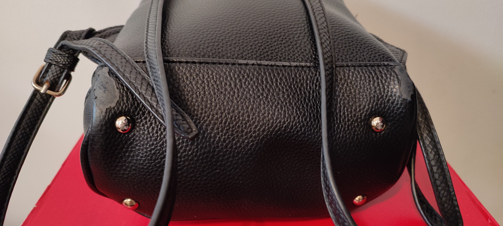 Black small backpack image indicator(4)