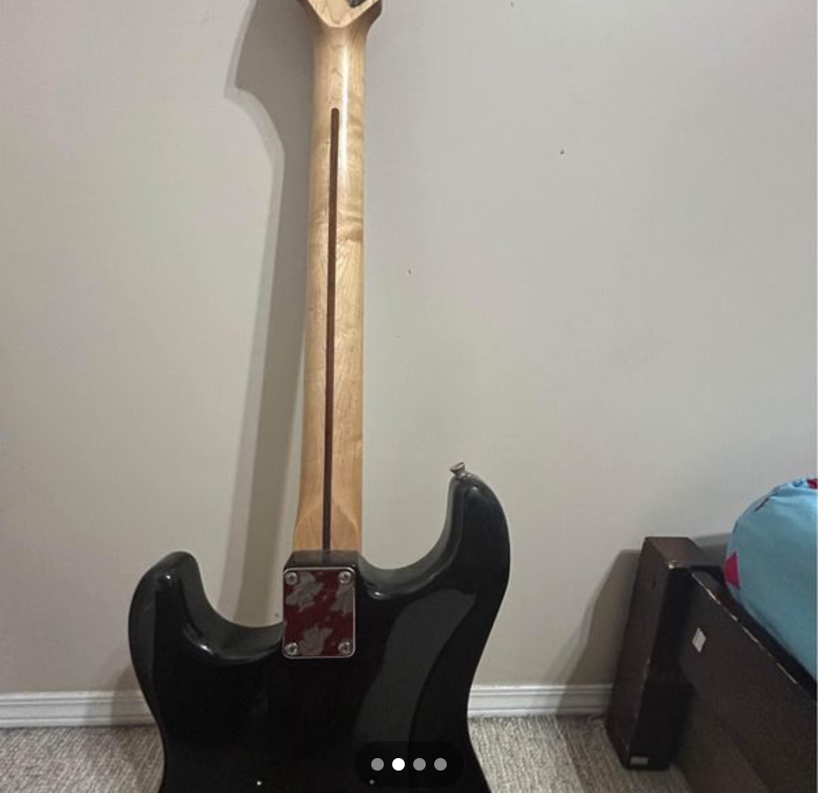 STARCASTER GUITAR + AMP - photo 2
