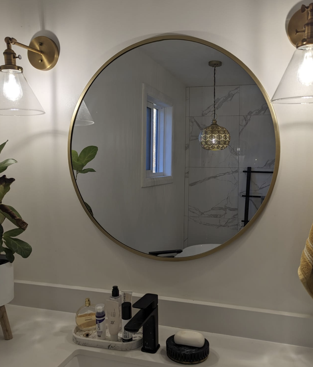 gold round mirrors