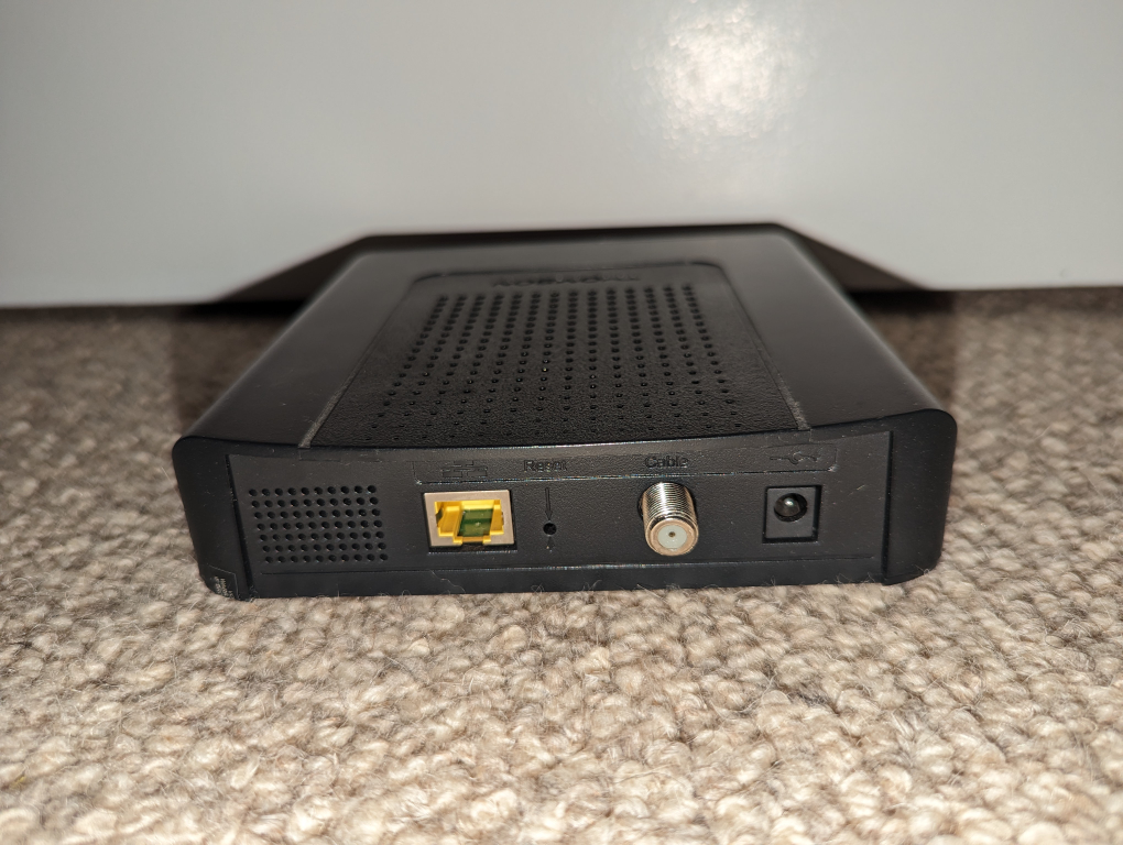 Cable to Ethernet modem. - photo 2