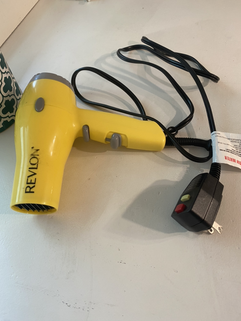#freecycle Revlon Hair Blower - photo 2