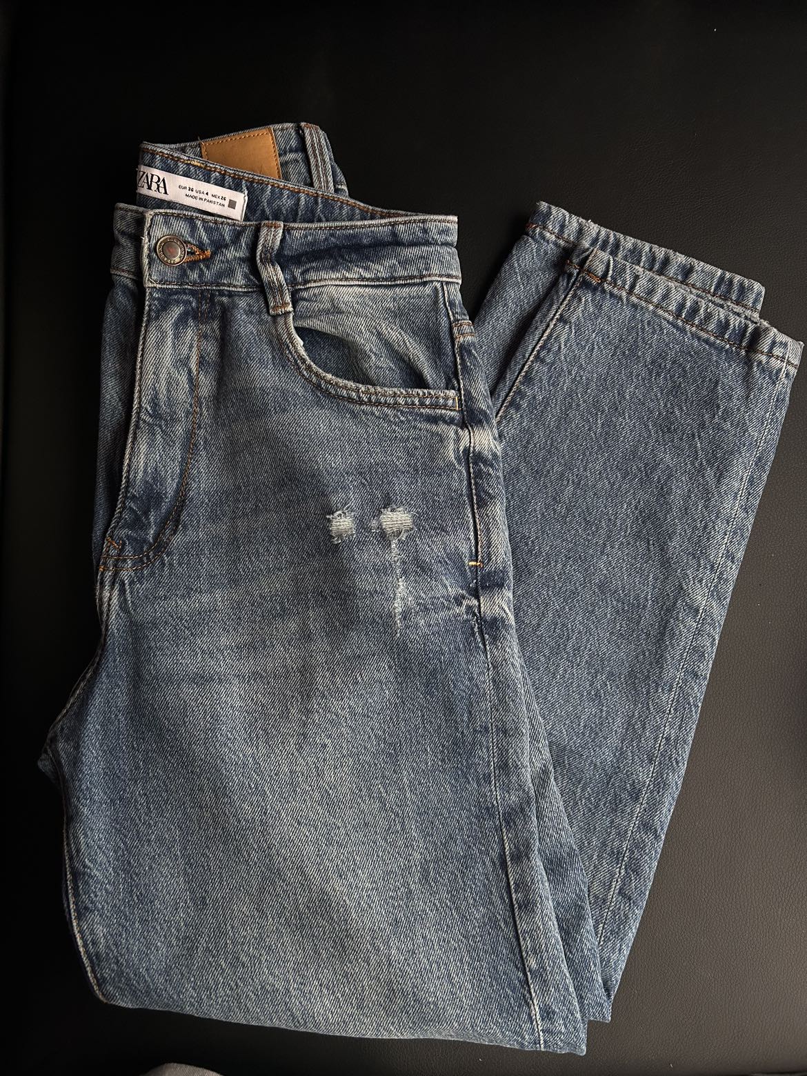 ZARA High wasted mom jean size 4