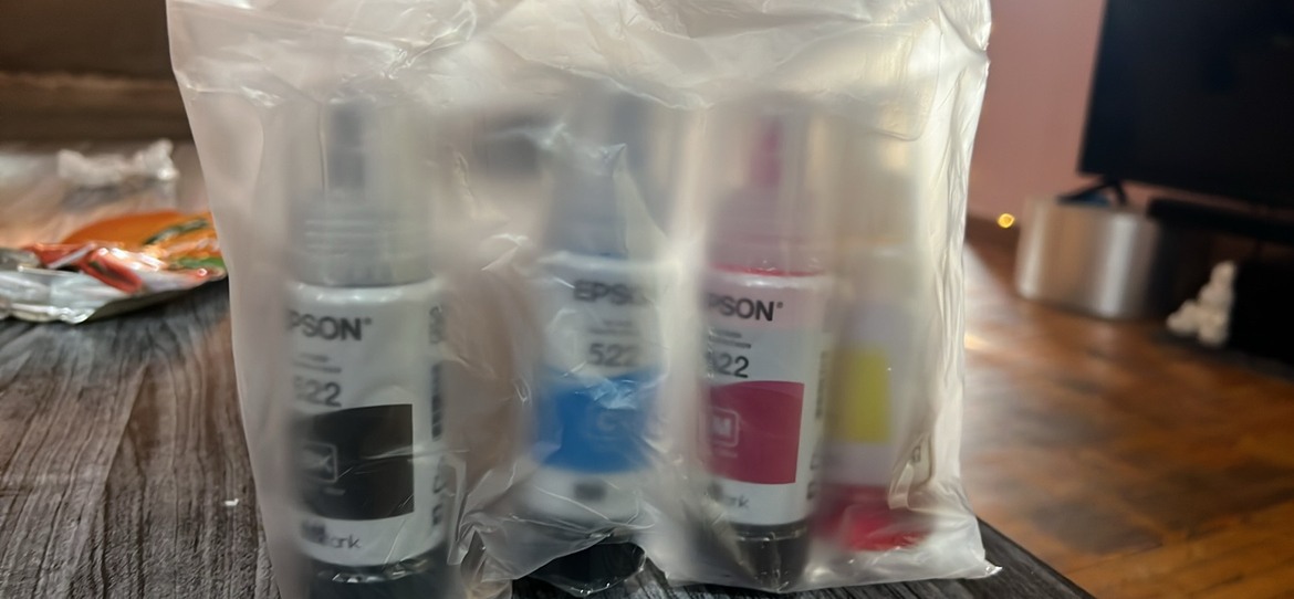 Bran new Epson ink bottles - photo 2