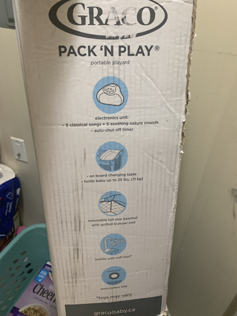 Graco playard - photo 2