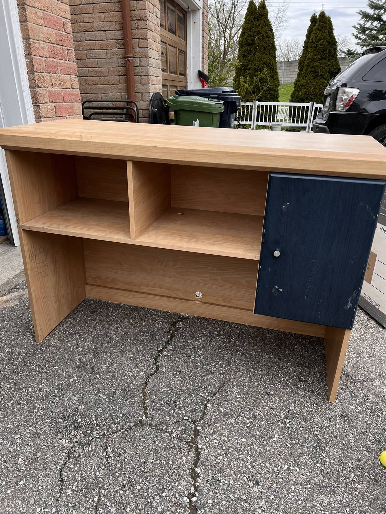Table Cabinet thumbnail