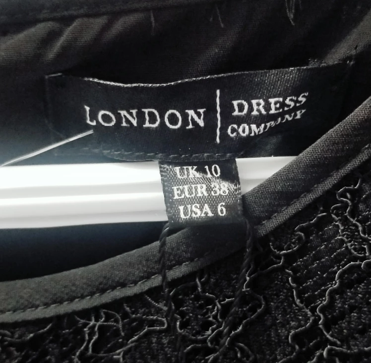 NEW W/ TAGS Retail $120 Classy Pippa Black Lace Dress Medium image indicator(3)