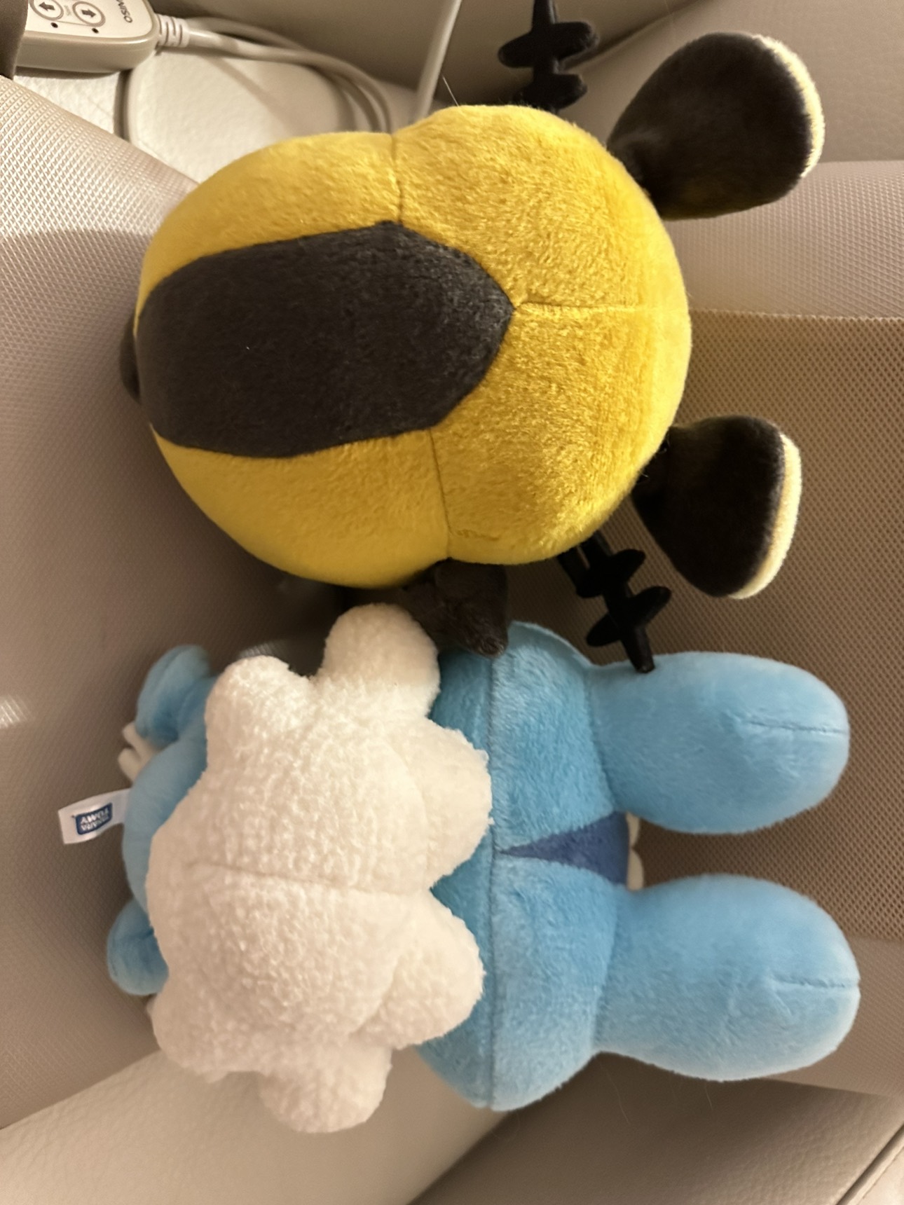 Pokémon plushie - photo 4