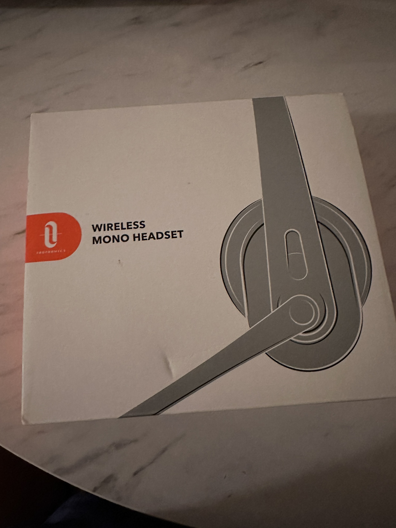 Headset thumbnail