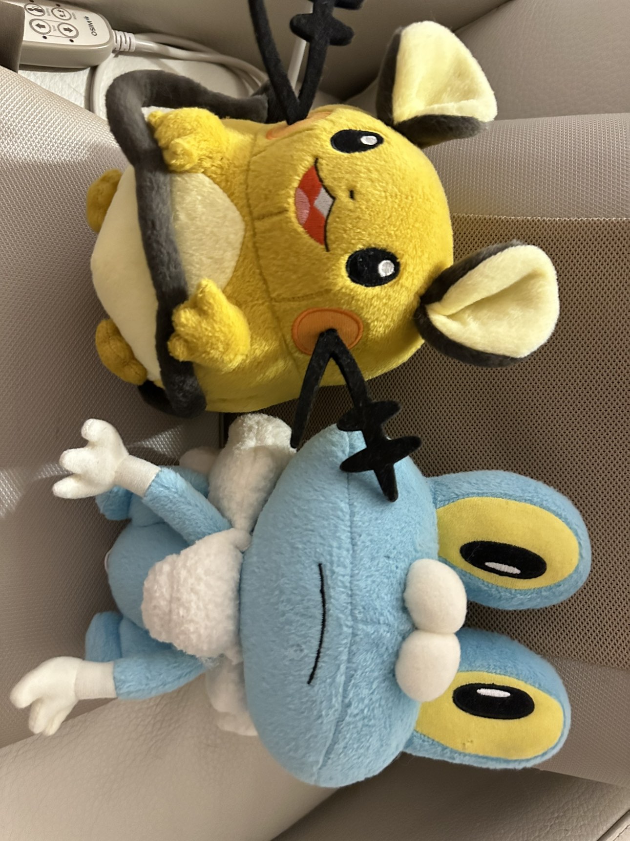 Pokémon plushie - photo 3