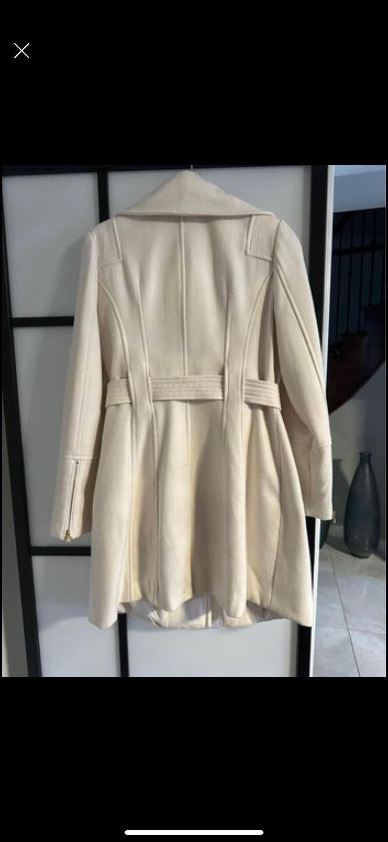 Guess Beige Jacket image indicator(2)