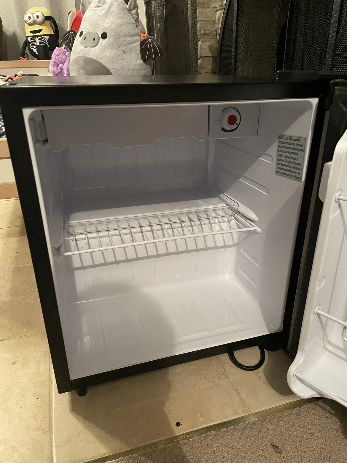 Mini fridge - photo 2