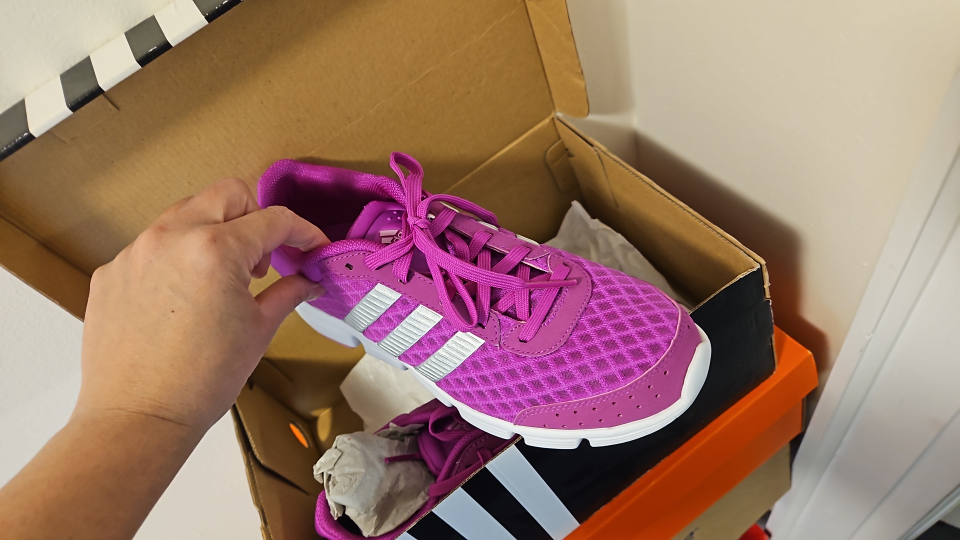 shoes brandnew image indicator(2)