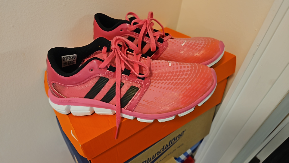 shoes brandnew image indicator(3)