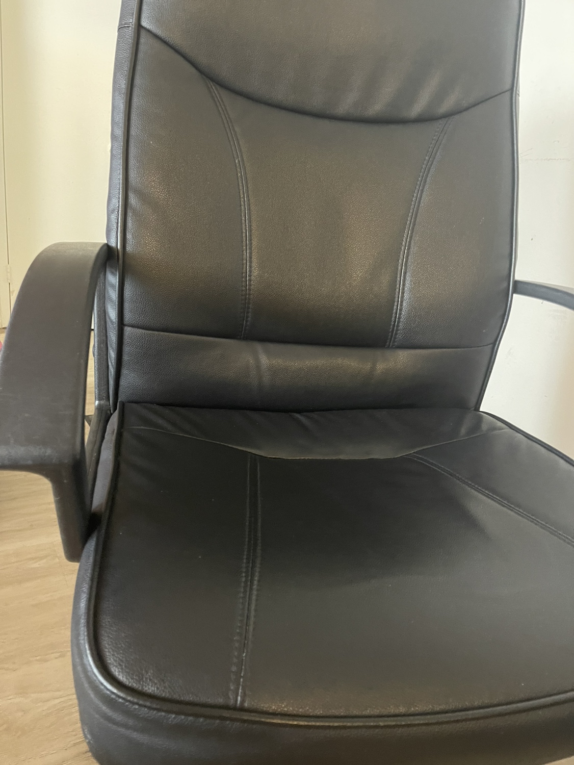 Gaming/office chair image indicator(3)