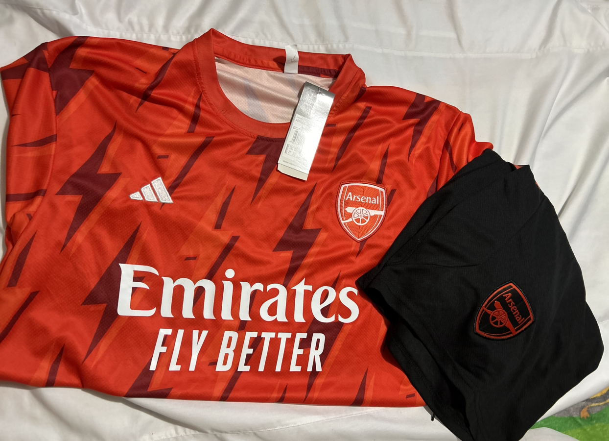 Arsenal full set original