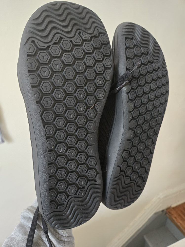 Women's NEW sneakers size 9 - photo 4