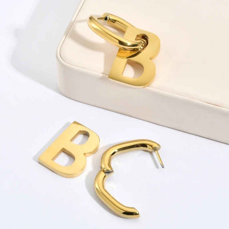 Brand new B letter stainless earrings - photo 4