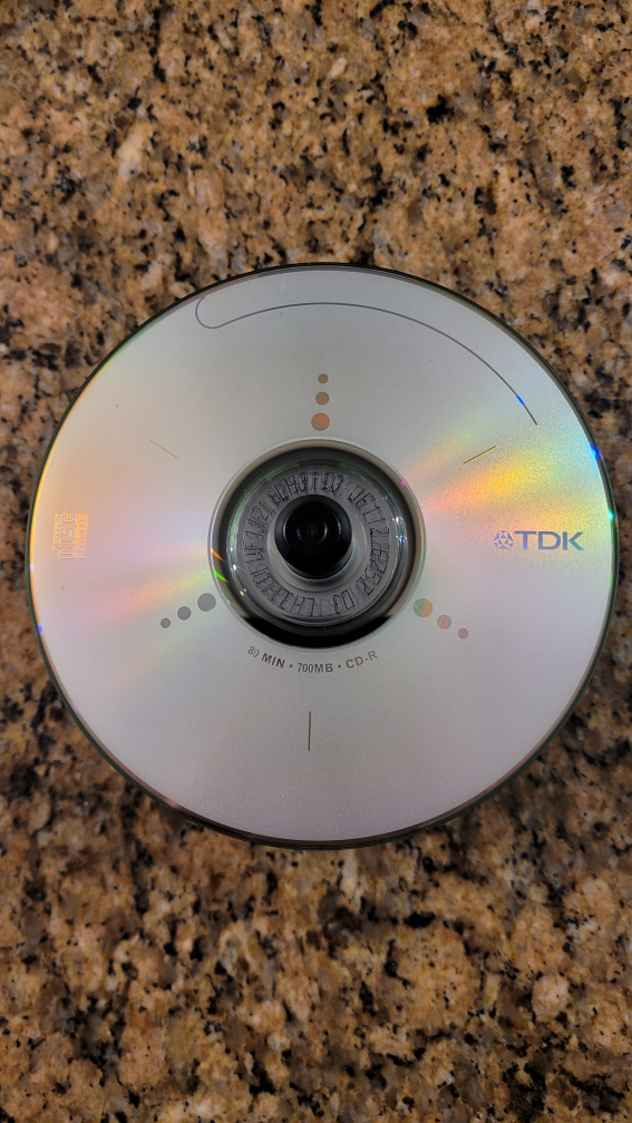 TDK Cd-R 52 x 80 min 50 Pack image indicator(2)