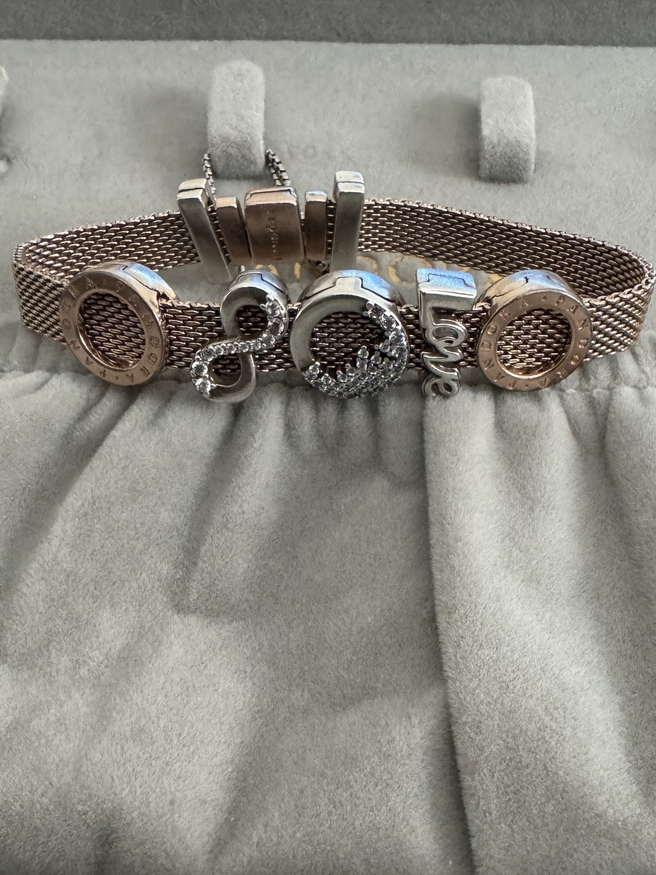 Pandora