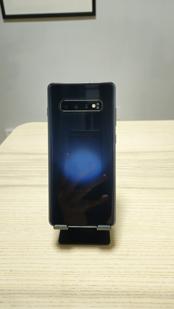 Samsung s10+ 128gb - photo 2